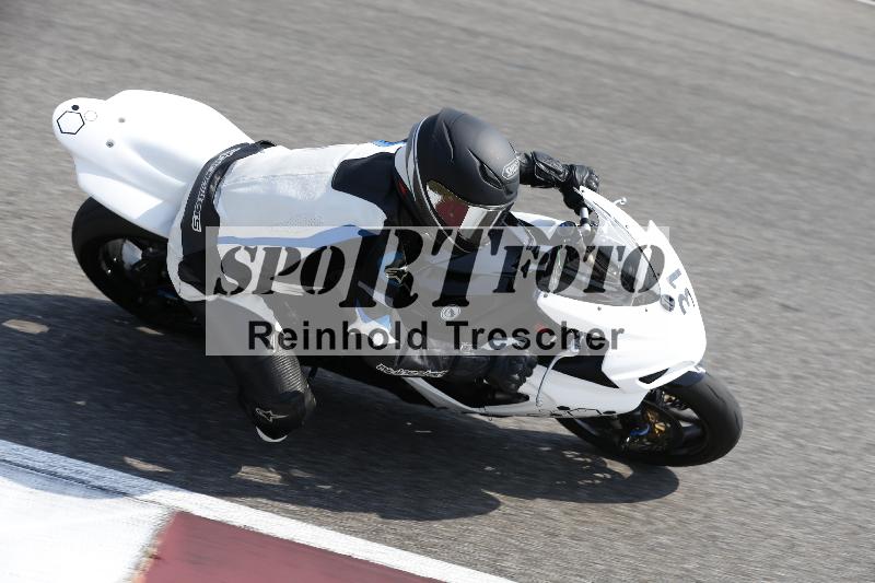 /Archiv-2025/49 26.08.2025 Cornu Master School ADR/blau-bleu/31